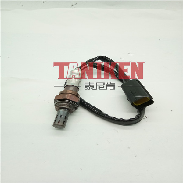 宝骏 乐驰 2012款 1.0L 手动P-TEC时尚型(LMT) 泰尼肯 TNK-0709053 氧传感器  节省燃油，提升动力。支持定做，装车质保两年。