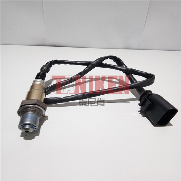 大众 CC 2018款 2.0TSI 尊贵型(CGM) 泰尼肯 TNK-0701043 氧传感器  节省燃油，提升动力。支持定做，装车质保两年。