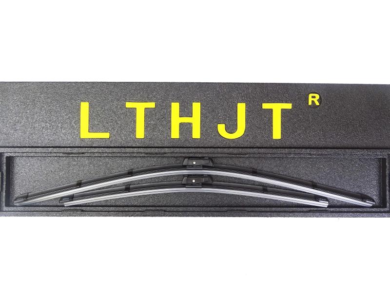 宝马 7系 2018款 730Li 领先型 卓越套装(B48B20B) LTHJT 50069 后雨刮片 主驾位尺寸:26/650;乘客位尺寸:19/475;产品组合:套装;厂商接口:AN4 