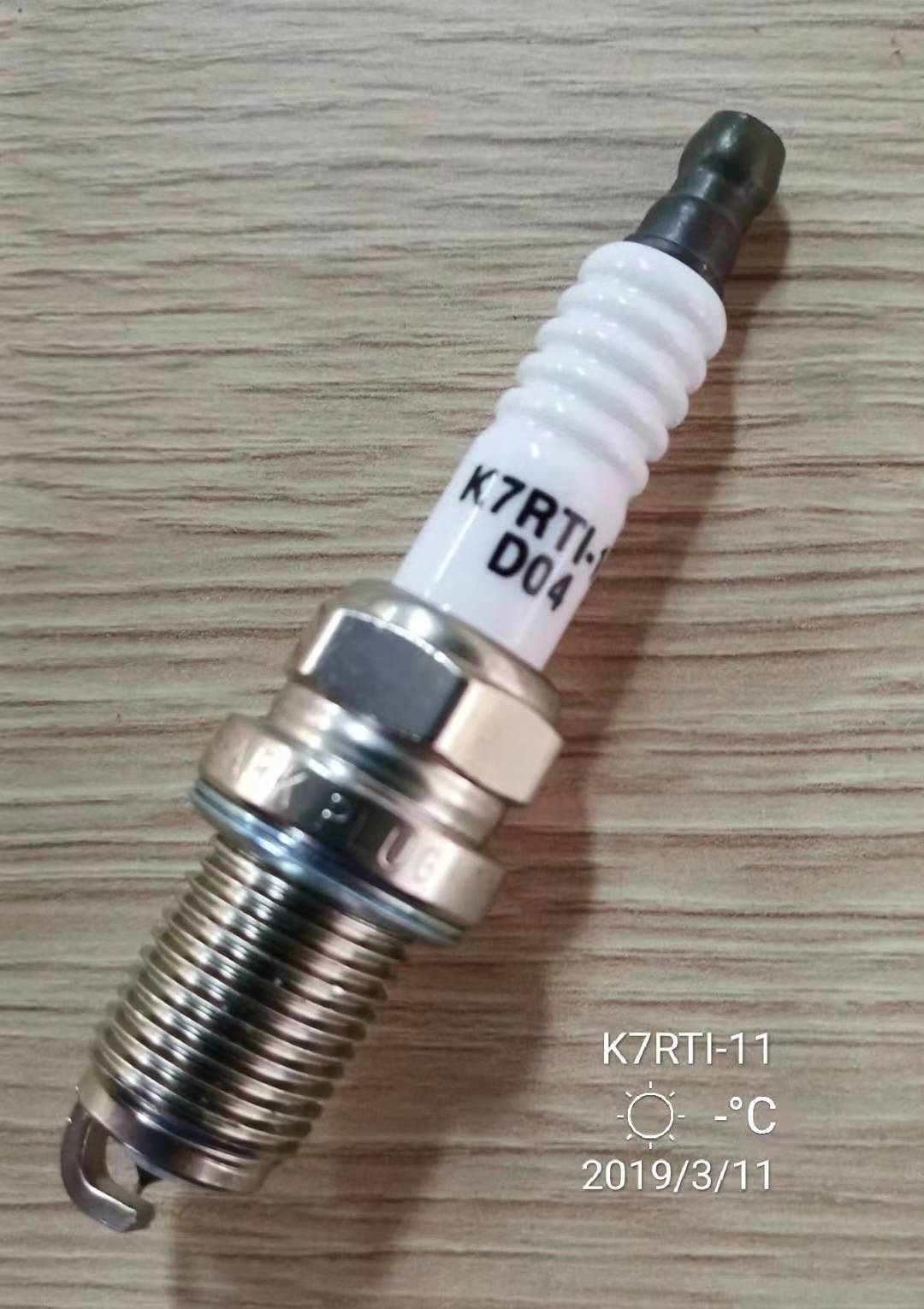 东南 DX3 2018款 1.5T CVT旗舰型(4A91T) 元帅 K7RTI-11(306) 火花塞 螺纹长度:19;螺纹直径:14;扳手尺寸:16;火花塞材质:铱金 