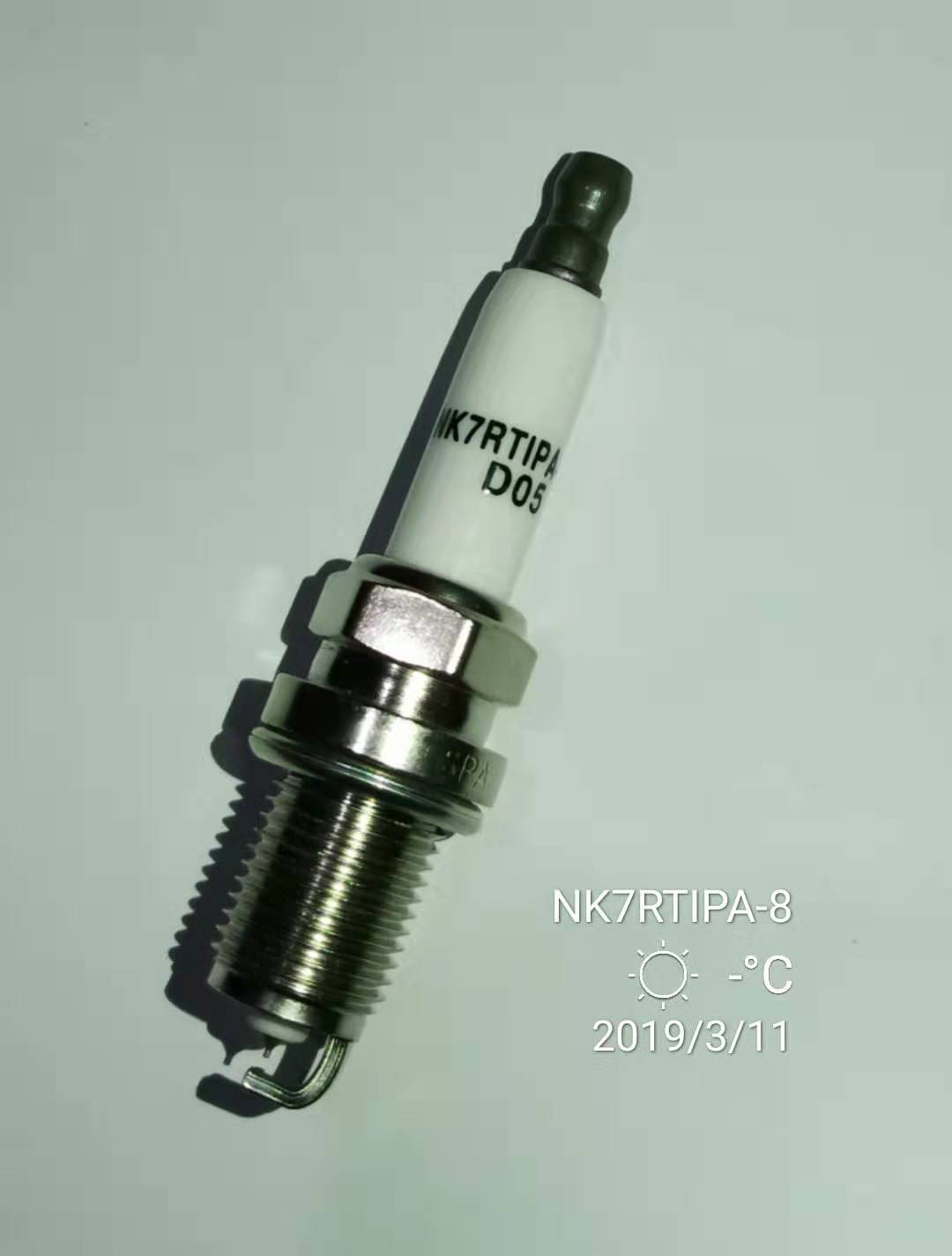 奥迪 Q5(进口) 2017款 2.0 TDI 元帅 NK7RTIPA-8 R1(M17) 火花塞 螺纹长度:19;螺纹直径:14;扳手尺寸:16;火花塞材质:铱铂金 