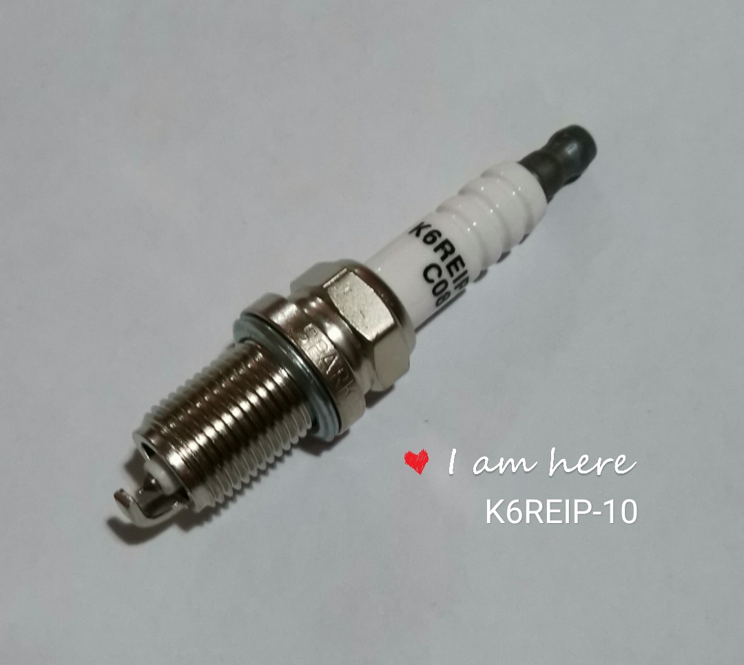 奥迪 S4 2022款 S4 3.0TFSI(CWG) 元帅 K6REIP-10(504) 火花塞 螺纹长度:19;螺纹直径:14;扳手尺寸:16;火花塞材质:铱铂金 