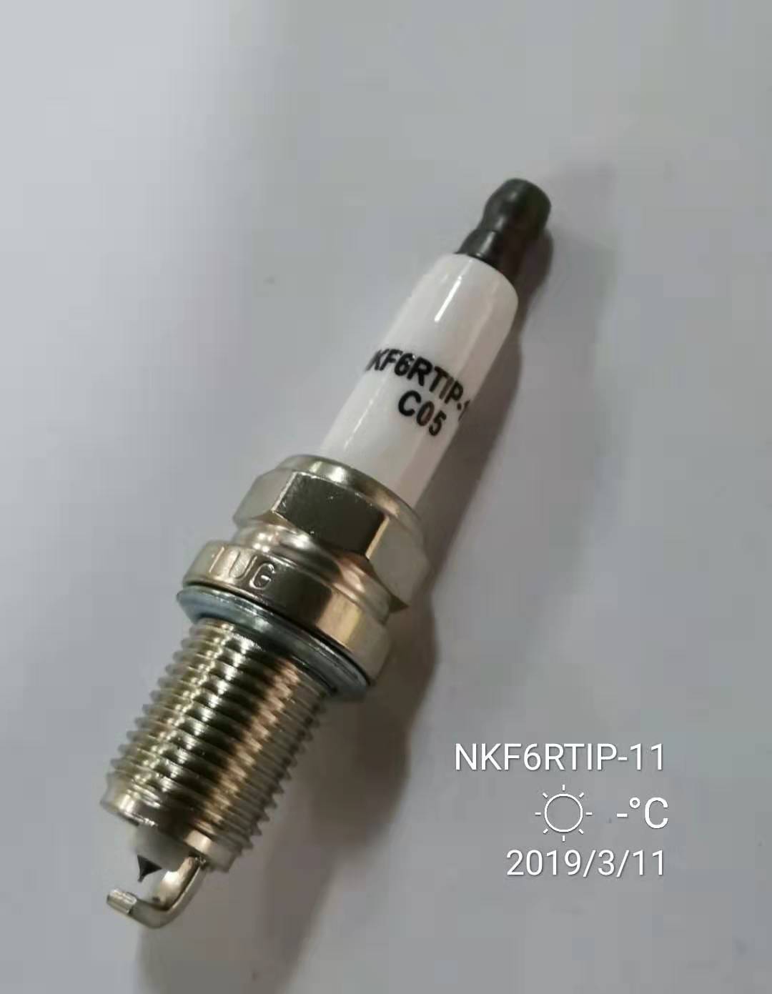 奥迪 A6L 2020款 45 TFSI quattro 尊享致雅型(DKW) 元帅 NKF6RTIP-11(519) 火花塞 螺纹长度:19;螺纹直径:14;扳手尺寸:16;火花塞材质:铱铂金 